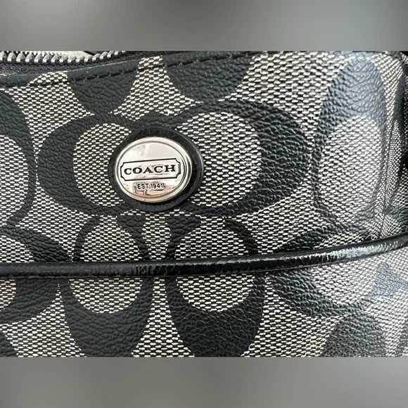 PRE-OWNED Coach Diaper Bag Tote Grey/Black Large - Picture 3 of 13